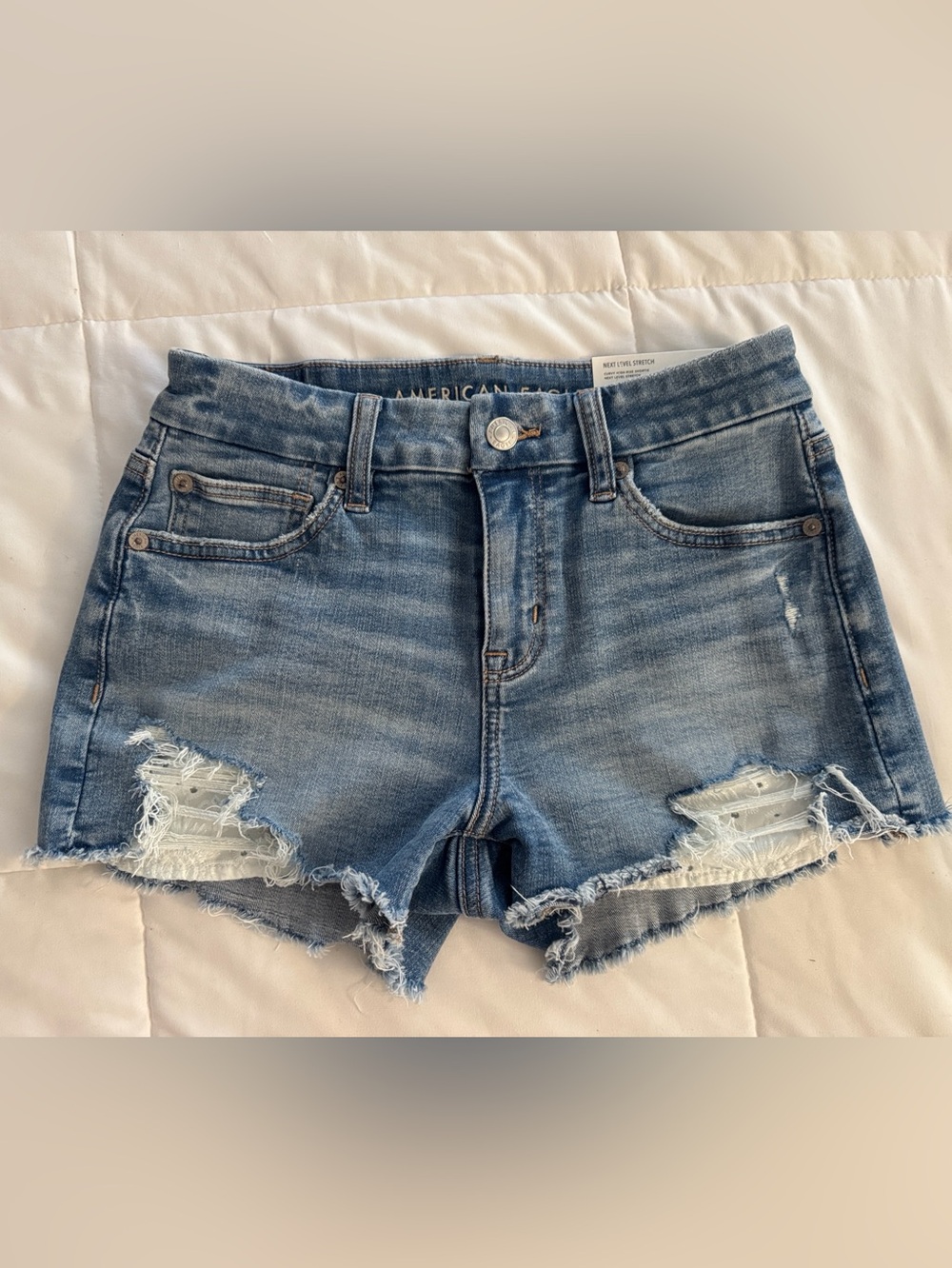 American Eagle Curvy High Rise Jean Shorts NWT 26
